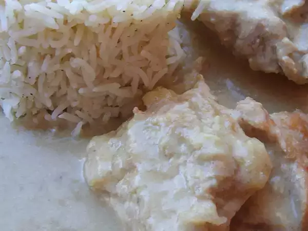 Recette Sauté de porc (coco, ail, oignon et gingembre)