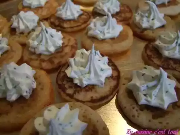 Recette Toasts au mascarpone acidulé: amuse-bouche pour les fêtes