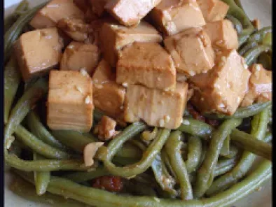 Recette Haricots verts à l'italienne + tofu à l'asiatique = déjeuner bien sympathique!