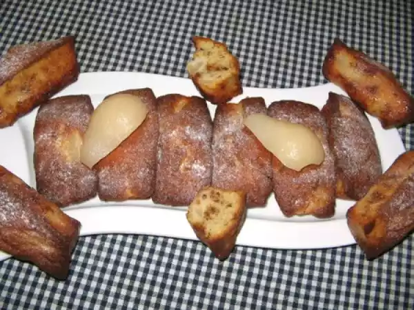 Recette Cake aux poires et pépites a la nougatine