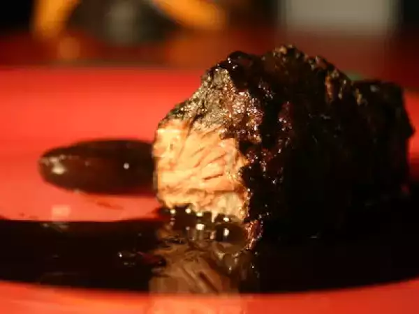 Recette Joue de boeuf confite à la fêve tonka: recette longue durée et basse(s) température(s)