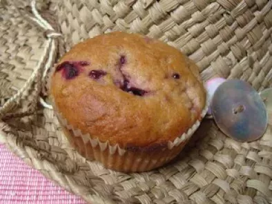Recette Muffin à la banane et aux petits fruits rouges - 1, 5pt/pièce