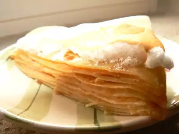 Recette Gâteau de crêpes meringué au pamplemousse