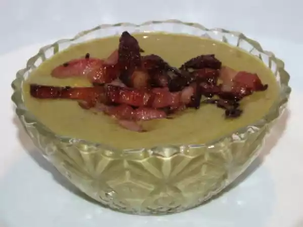 Recette Velouté de petit pois et ses lardons croutillants