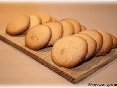 Recette Faux macarons ou plus simplement biscuits à l'amande