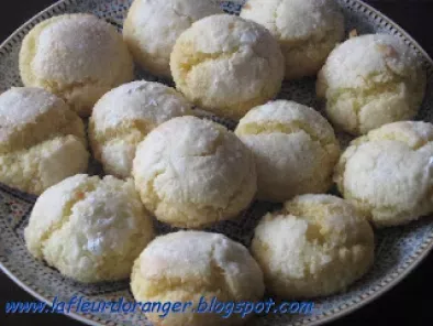 Recette Macarons marocains aux noix de coco et semoule