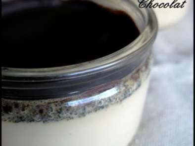 Recette Petits pots de crème à la vanille sous couche craquante de chocolat