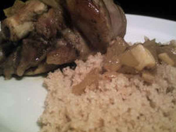 Epigramme d'agneau au barbecue, ail frais et rattes du 