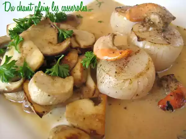 Recette Avec des crèmes brûlées au foie gras et des saint-jacques aux cèpes