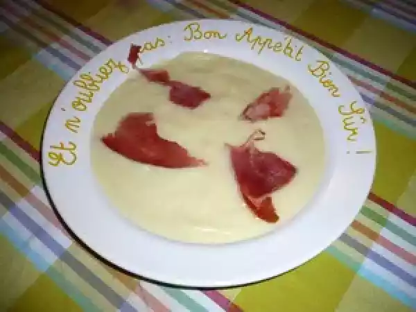 Recette Velouté de chou fleur et son croustillant de jambon cru