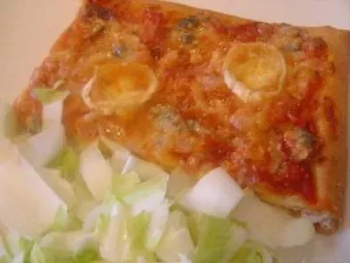 Recette Pizza au jambon et trois fromages