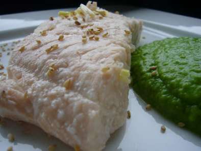 Recette Saumon bio et mousseline de petits pois au wasabi
