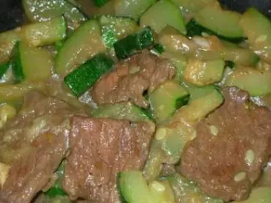 Recette Wok de boeuf et courgettes sauce asiatisante