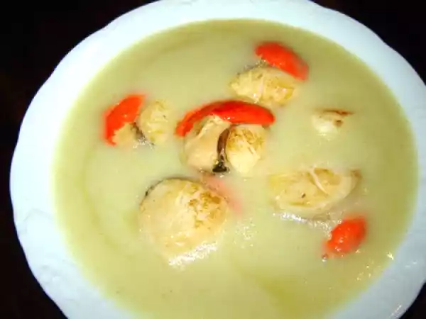 Recette Veloute d'endives aux st jacques et a la truffe