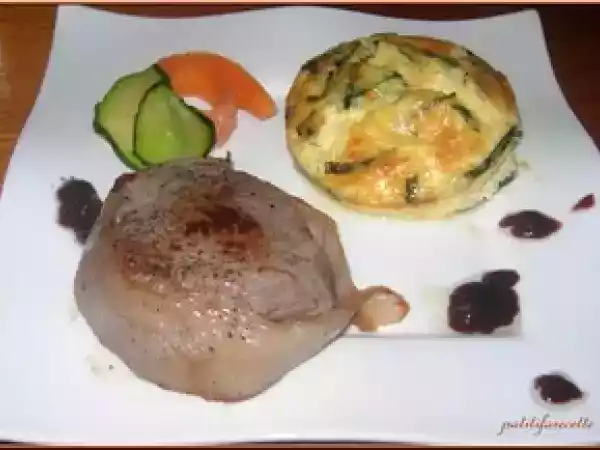 Recette Tournedos sauce porto et son flan à la courgette et au camembert