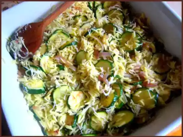 Recette Gratin de riz safran aux courgettes