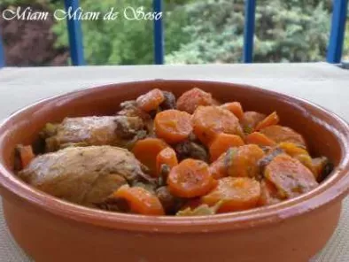 Recette Tajine de poulet carottes au cumin & raisins secs