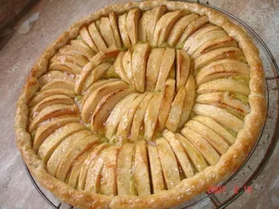 Recette Tarte feuilletée aux pommes à la frangipane aux pistaches