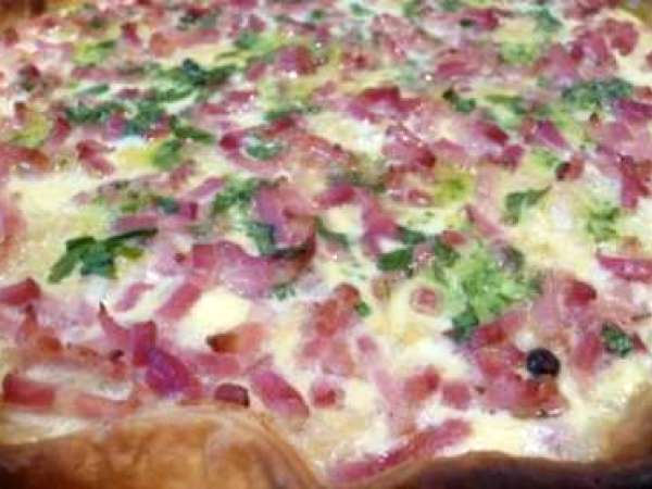 Tarte aux lardons et vache qui rit - Recette Ptitchef