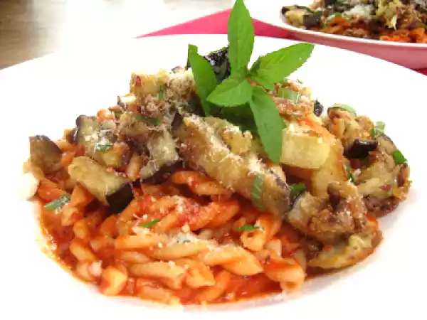 Recette Pâtes alla norma de ricardo (avec aubergines)