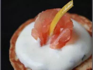 Recette Mini crêpes au saumon fumé