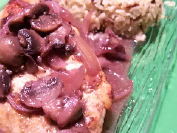 Recette Poulet grillé, sauce au vin rouge et aux framboises