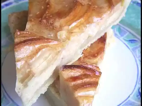 Recette Tarte aux pommes à la crème pâtissière