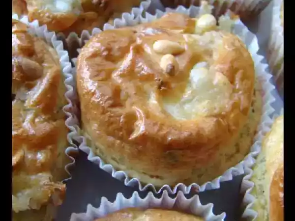 Recette Muffins jambon, chèvre et pignons de pin