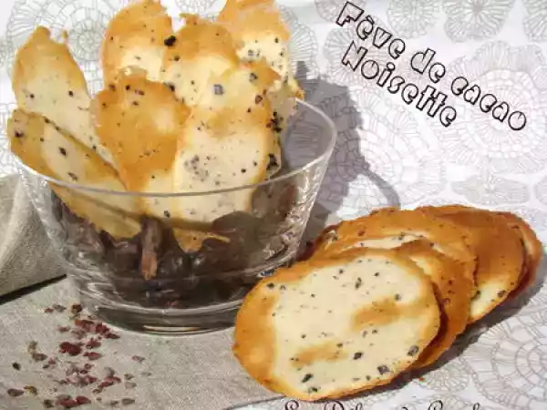 Recette Tuiles croustillantes à la noisette et fève de cacao