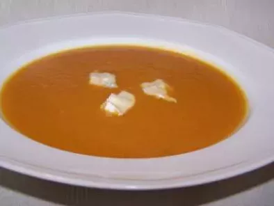 Recette Soupe de courge et panais à la cardamome et bleu de bresse.