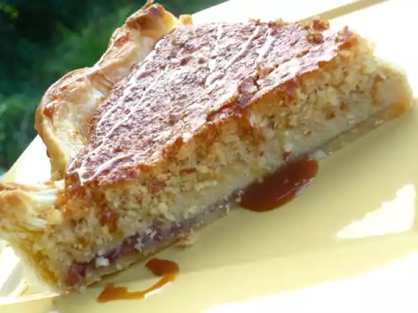 Recette Tarte à la noix de coco et son lit de confiture aux framboises