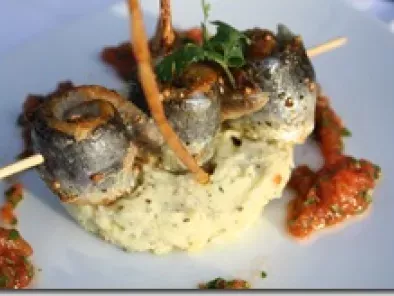 Recette Brochette de sardine roulée à la coriandre et ecraséee de pomme de terre provençale