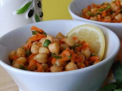 Salade de pois chiches aux saveurs marocaines