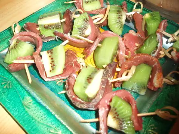 Recette Brochettes magret de canard sèché/kiwi