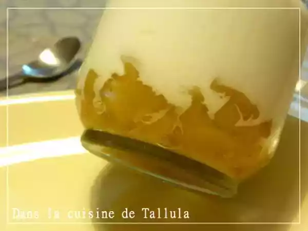 Recette Yaourts aux pommes caramélisées, vanille et gingembre