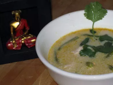 Recette Tom kha / soupe thaï au poulet et lait de coco : souvenir de thaïlande