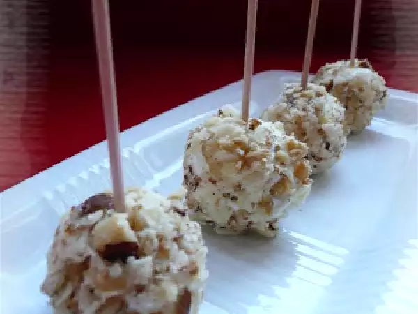 Recette Truffes salées de chèvre aux fruits secs