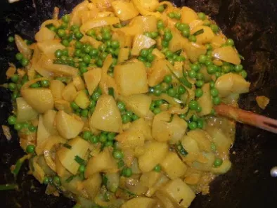 Recette Curry pommes de terre/petits pois(alu matar)