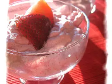 Recette Mousse à la fraise en 3 ingrédients