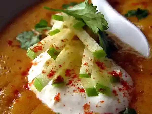 Recette Velouté carottes et lentilles corail à la pomme verte.