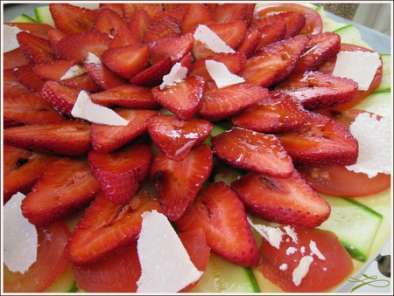 Recette Carpaccio fraises courgettes au vinaigre balsamique