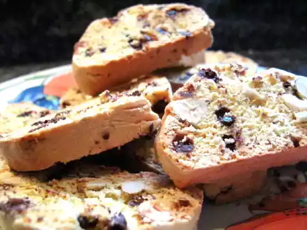 Recette Biscotti aux noisettes et pépites de chocolat