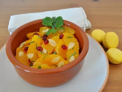 Recette Salade d'oranges au sirop de caramel et coriandre fraîche