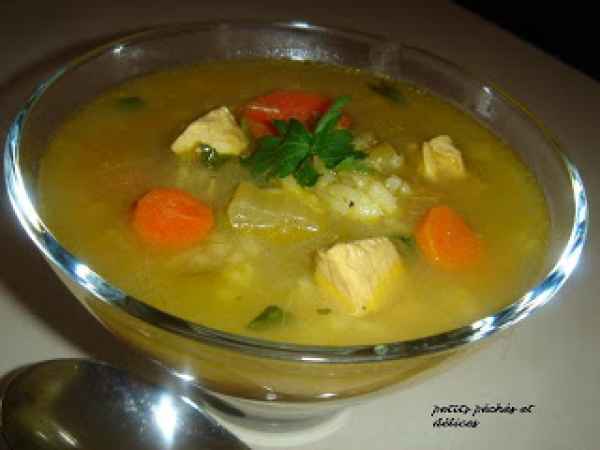 Recette de soupe de céleri, pommes de terre et carottes