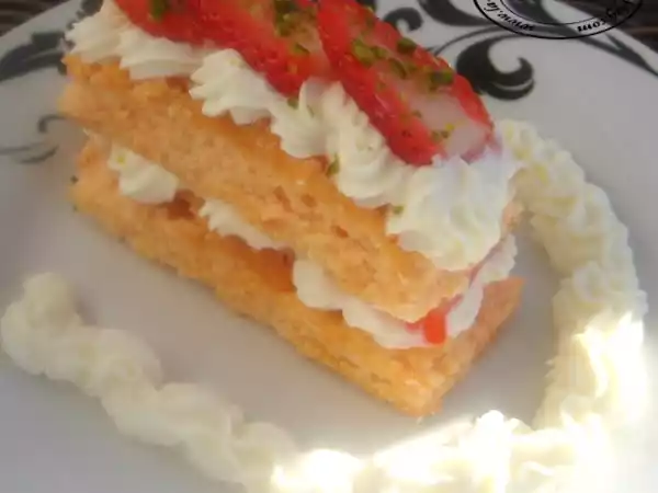 Recette Tiramisu aux fraises façon fraisier