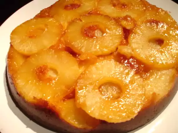 Recette Famous gâteau renversé à l'ananas avec un peu de noix de coco