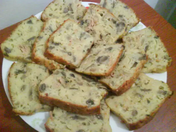 Recette Cake au thon, champignons et ciboulette