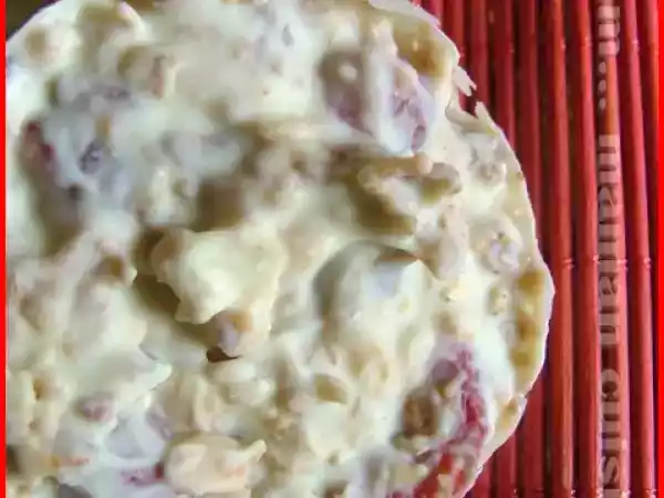 Recette Palets au chocolat blanc, muesli framboises cerises et fraises séchées