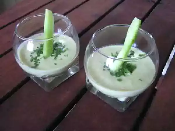 Recette Crème d'asperge au chèvre frais
