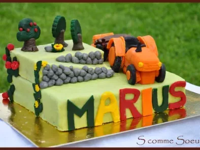 Recette Gâteau d'anniversaire pour enfants, tracteur en pâte d'amandes